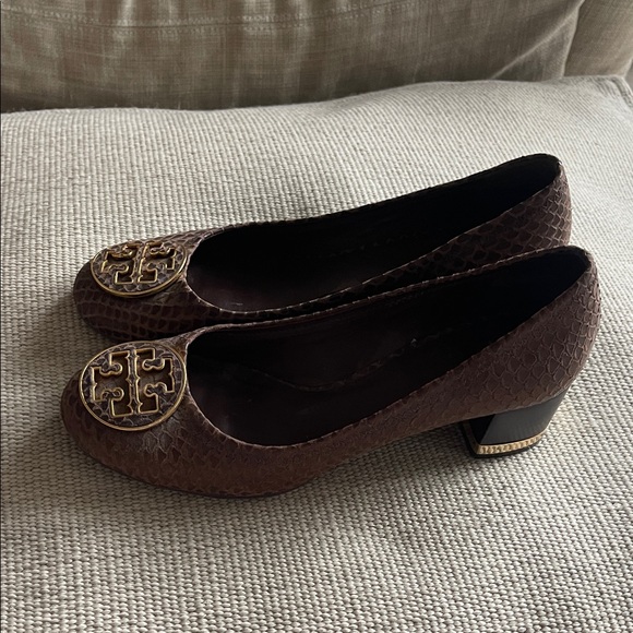 Tory Burch Shoes - Tory Burch Brown Textured Heels with Gold Accent